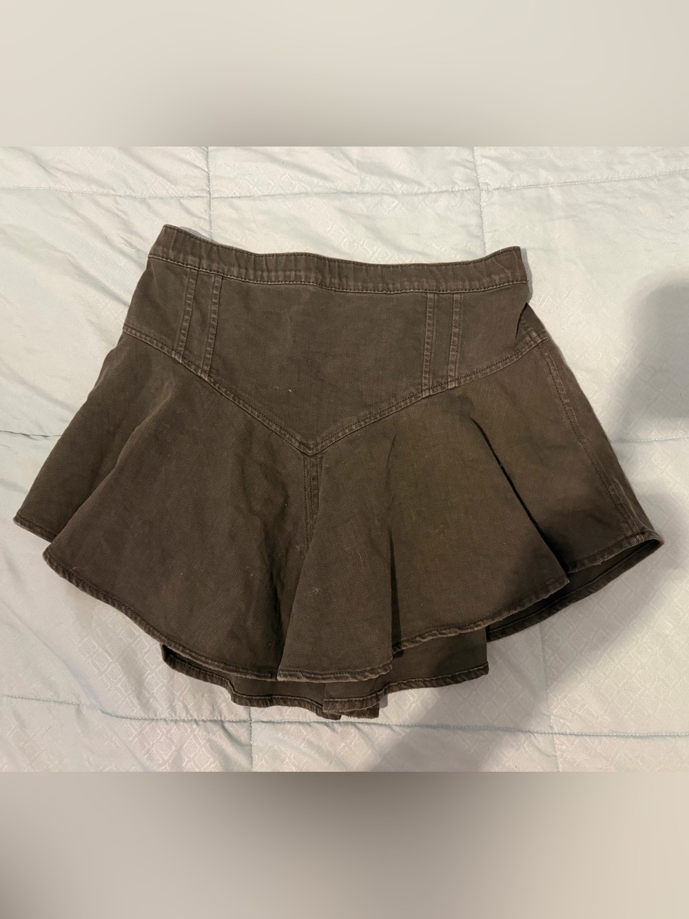 Black skirt